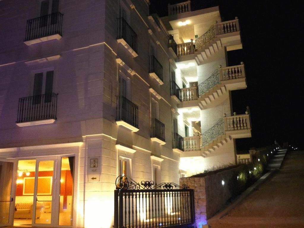 Hotel Madonna Delle Grazie 세글리에 메사피카 외부 사진